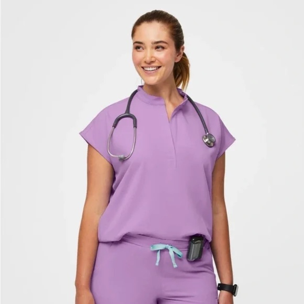 Figs Lilac Dawn Set - Rafaela Top (M) + Zamora High Waisted 2.0 Joggers (L)